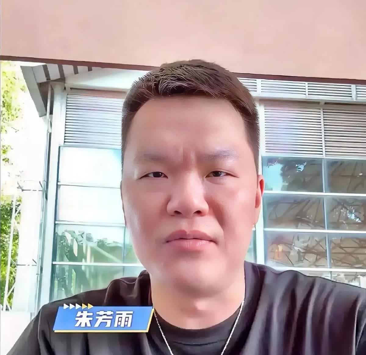 内线一夜清零！杜锋现在连训练都凑不齐人。张明池退役，莫兰德跑路，