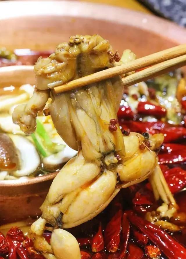 看到福建曝光的抗生素牛蛙，是不是感觉自己很庆幸？幸好不在福建，幸运地躲过了“毒牛