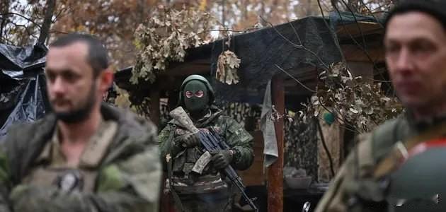 俄军正组建装甲突击群，备战亚历山德里夫卡方向攻势乌克兰军方称，俄军计划2月在