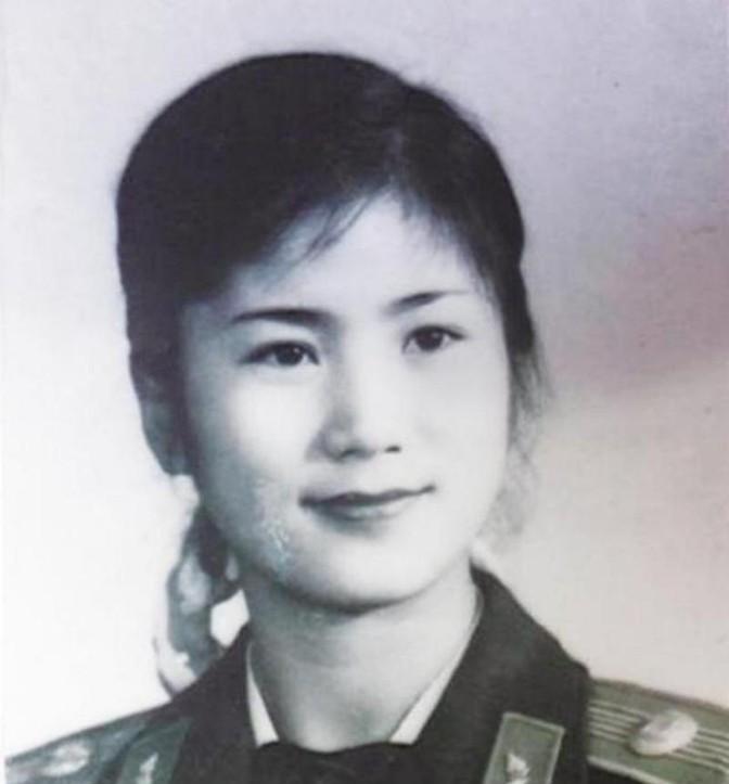 1973年，一名广西舞蹈老师在给毛主席的信中，自称是他的女儿，主席看后立刻对秘书