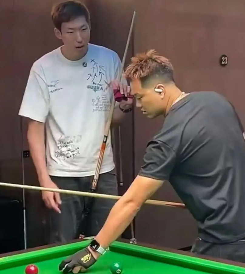 周琦的聪明全用在自己身上了，他太知道怎么去争取自己价值最大化了，有伤病就省着点用