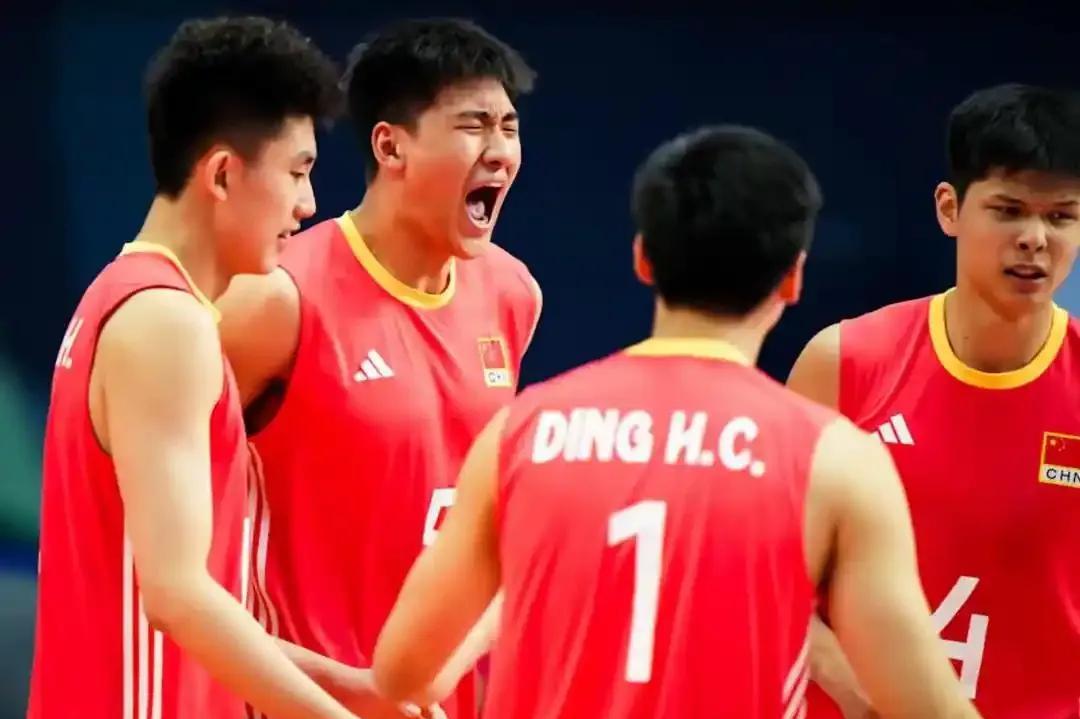 不要错过，今天下午2点，中国U19男排冲击8强席位，挑战2023年U19男排世锦