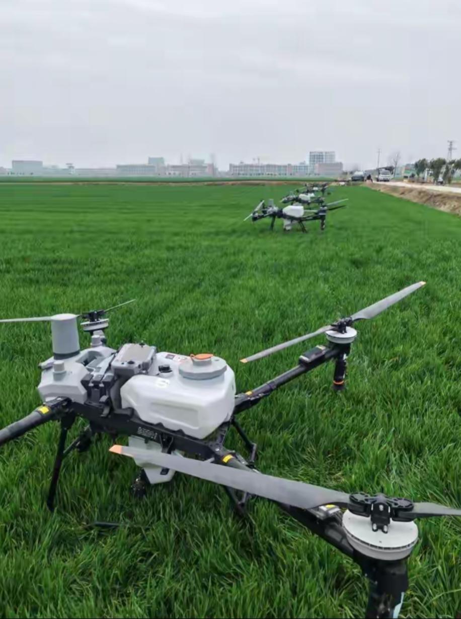 日本人拆解大疆无人机后难仿制，原因很明显。就拿大疆MavicAir2来说，在