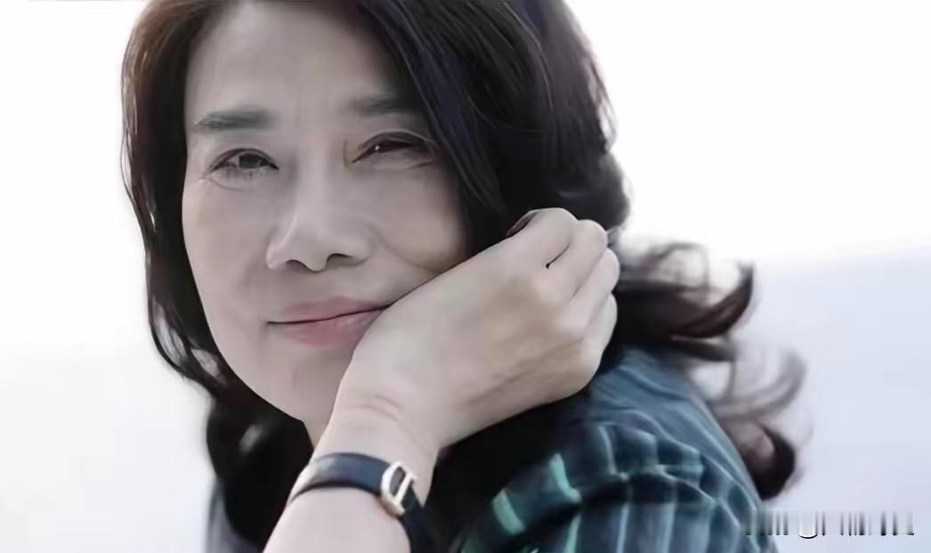 2015年，魏银仓用手段把董明珠耍得团团转，并成功骗取26亿，之后又麻利地逃往美