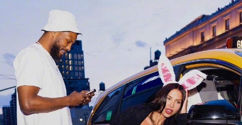 比斯利吃软饭吃得挺开心，他的现任女友现在收入比他高很多，前NBA球星迈克尔·比斯