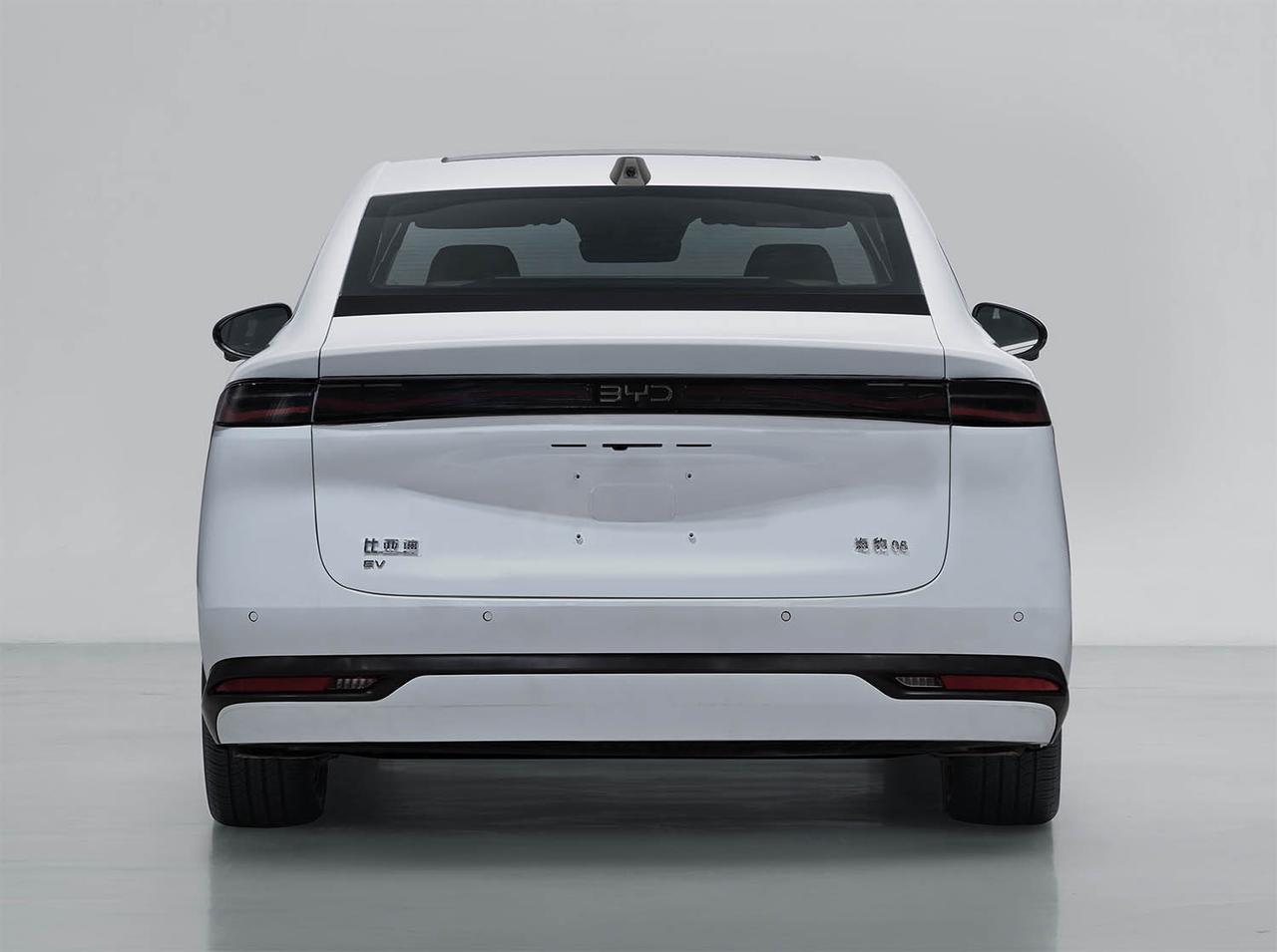 比亚迪的车卖得好，也引来了不少友商的学习，这次比亚迪不忍了，全面发力，在车身尺寸