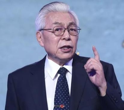 为什么都争着登月呢？就这么说吧，要是中国能在月球上架激光武器，只需要1.3秒就能