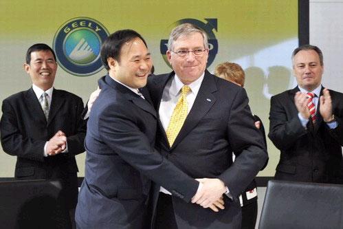 中国民企“去家族化”第一枪打响了！年赚96亿，63岁李书福为什么偏偏不把吉利传给