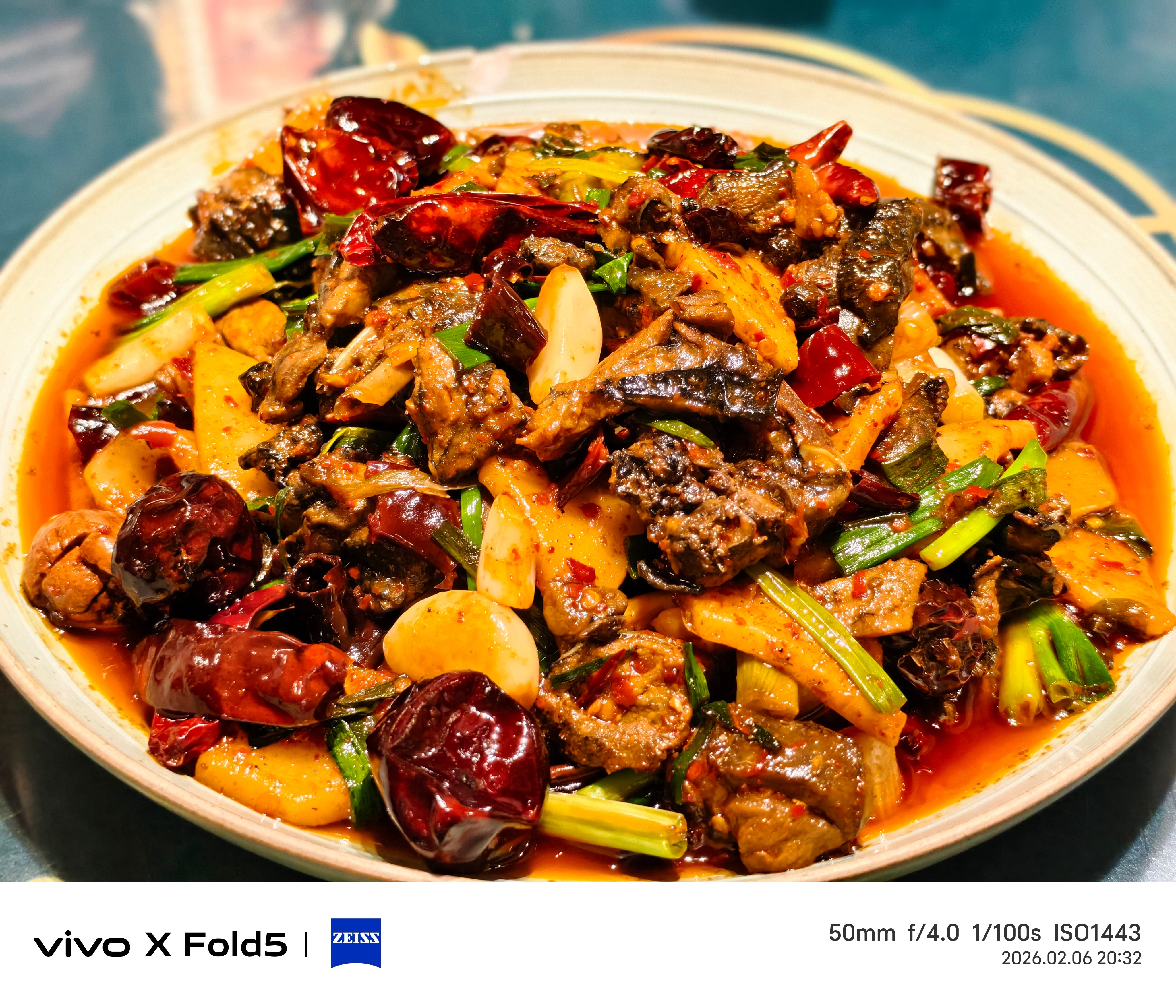 推荐两家大理的饭馆，都是我吃过确实靠谱的。图1-6阿叶农家饭店位置在大理古城和