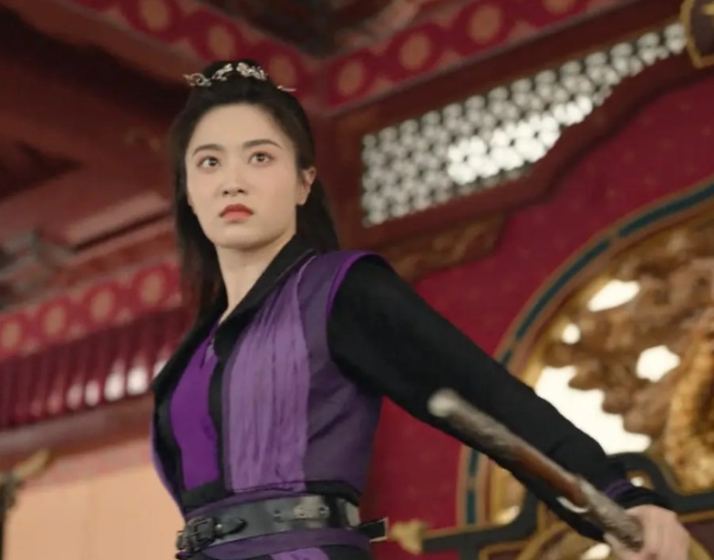 《唐诡3》BUG2-樱桃女侠能身穿紫衣，在大唐境内随意行动吗？昨天也刚看完《