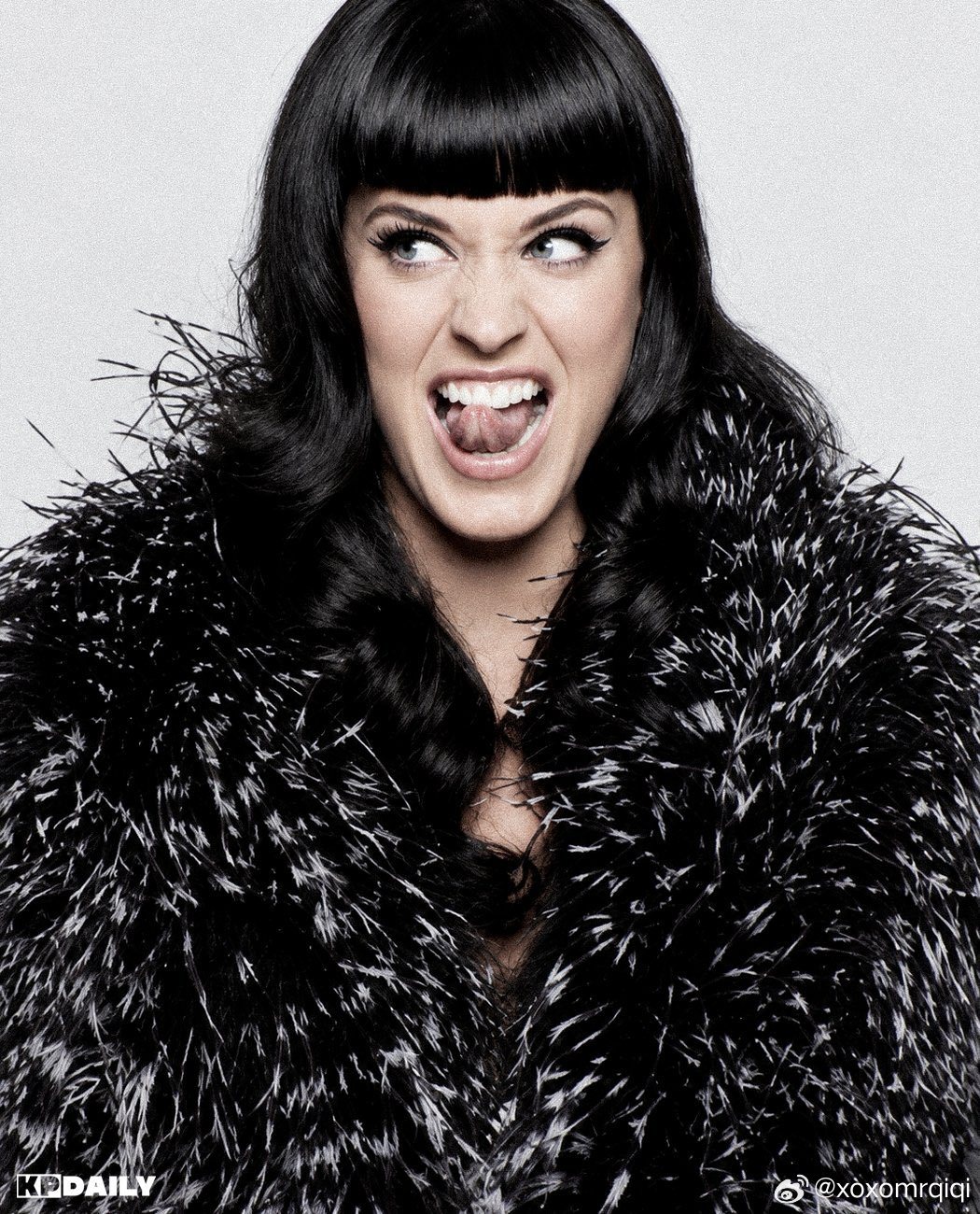 水果姐KatyPerry在2010年为《Esquire》杂志拍摄的未采用写真，