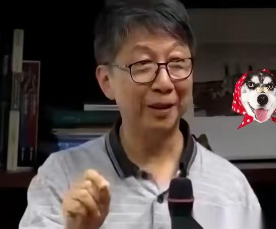 全世界都告诉你，没那台荷兰的顶配光刻机（EUV），你就造不出顶级的芯片。这几乎