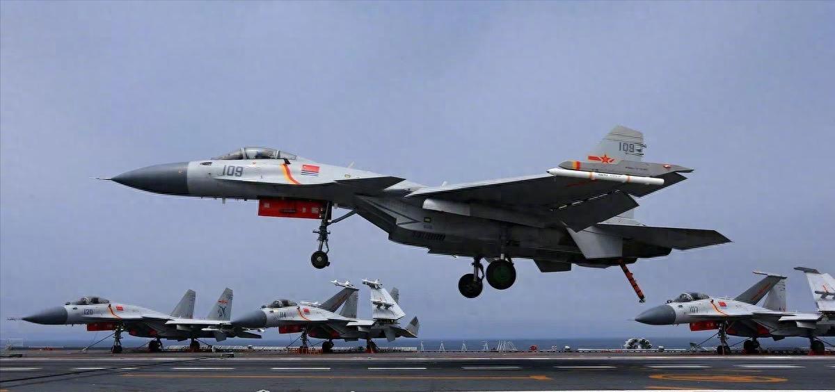 12架日机携48弹直扑辽宁舰，美媒直接报丧：被解放军全面碾压F-15J遭