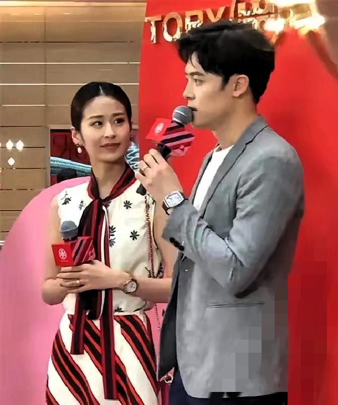 一觉醒来，全网都在刷付辛博和颖儿的横店安家故事。38岁的他，为了兼顾家庭和事