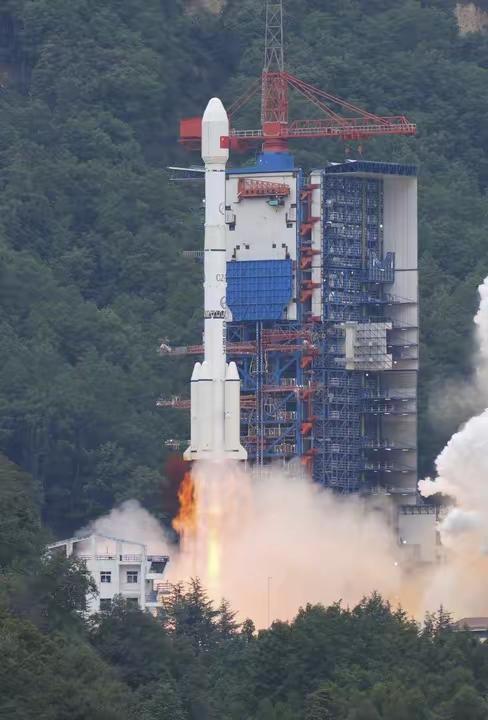 中国对这颗卫星的表述,透露出的信息不简单!10月26日,我国高分十四号02星