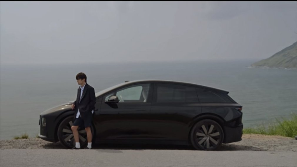 感慨一下，这次理想i6的物料，基本和家庭完全没关系了。「家庭」只是切入点，后续肯