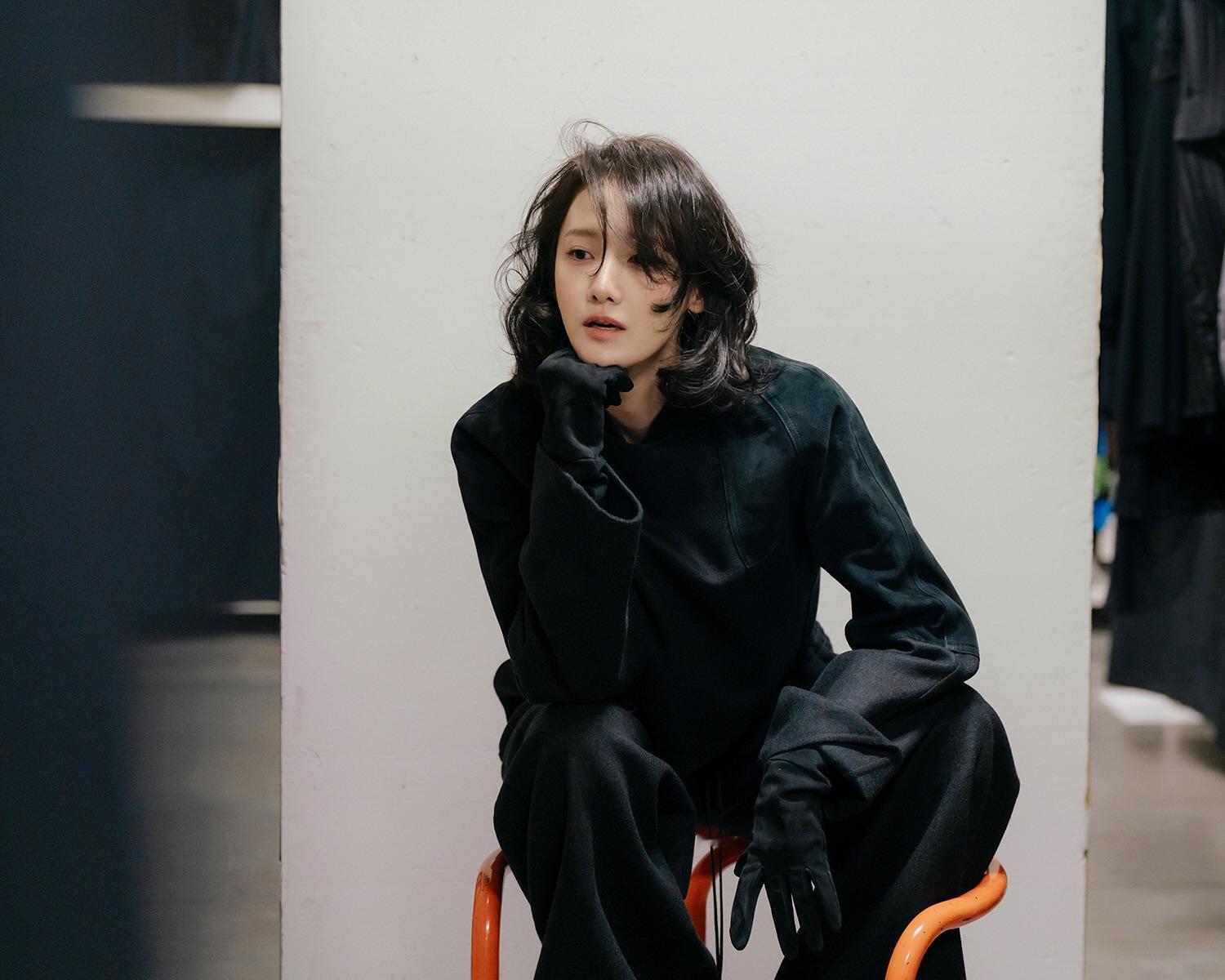 林允儿点开第一张强烈感受攻能量​​​