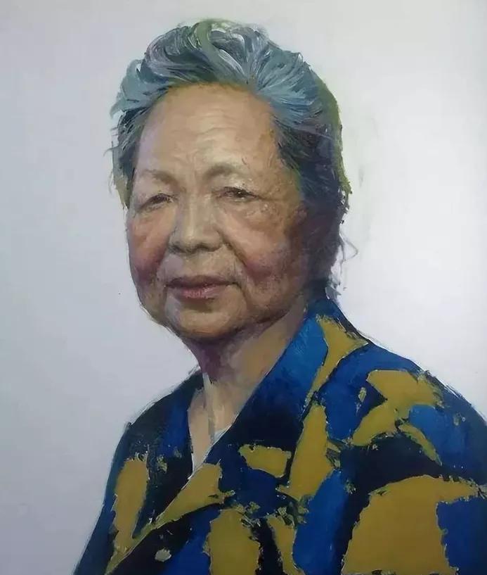 1957年，美国海关扣留了一个中国女人，他们强行搜查她的行李，突然看到了6800