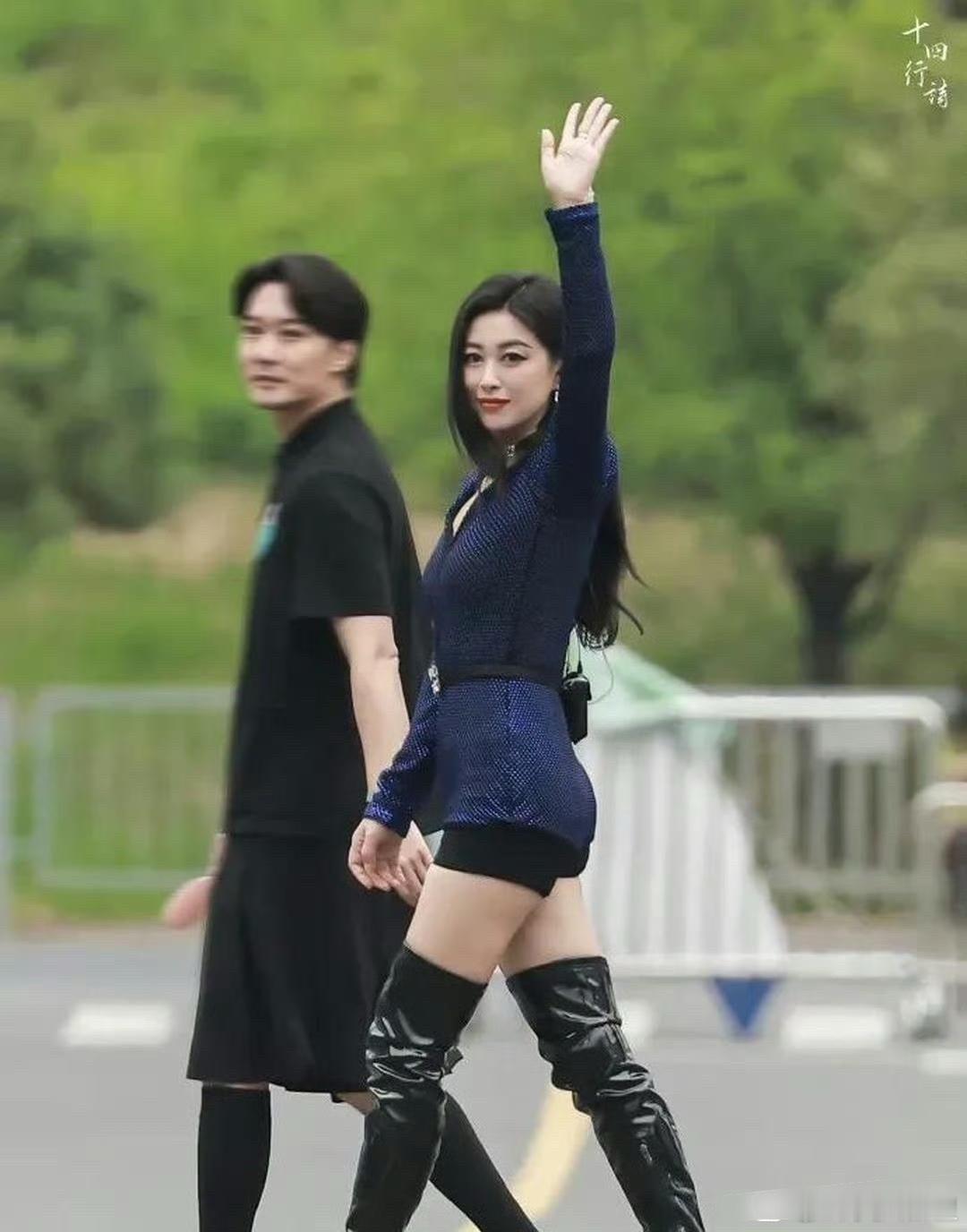 朱珠，干净又有钱，不怪大家喜欢她