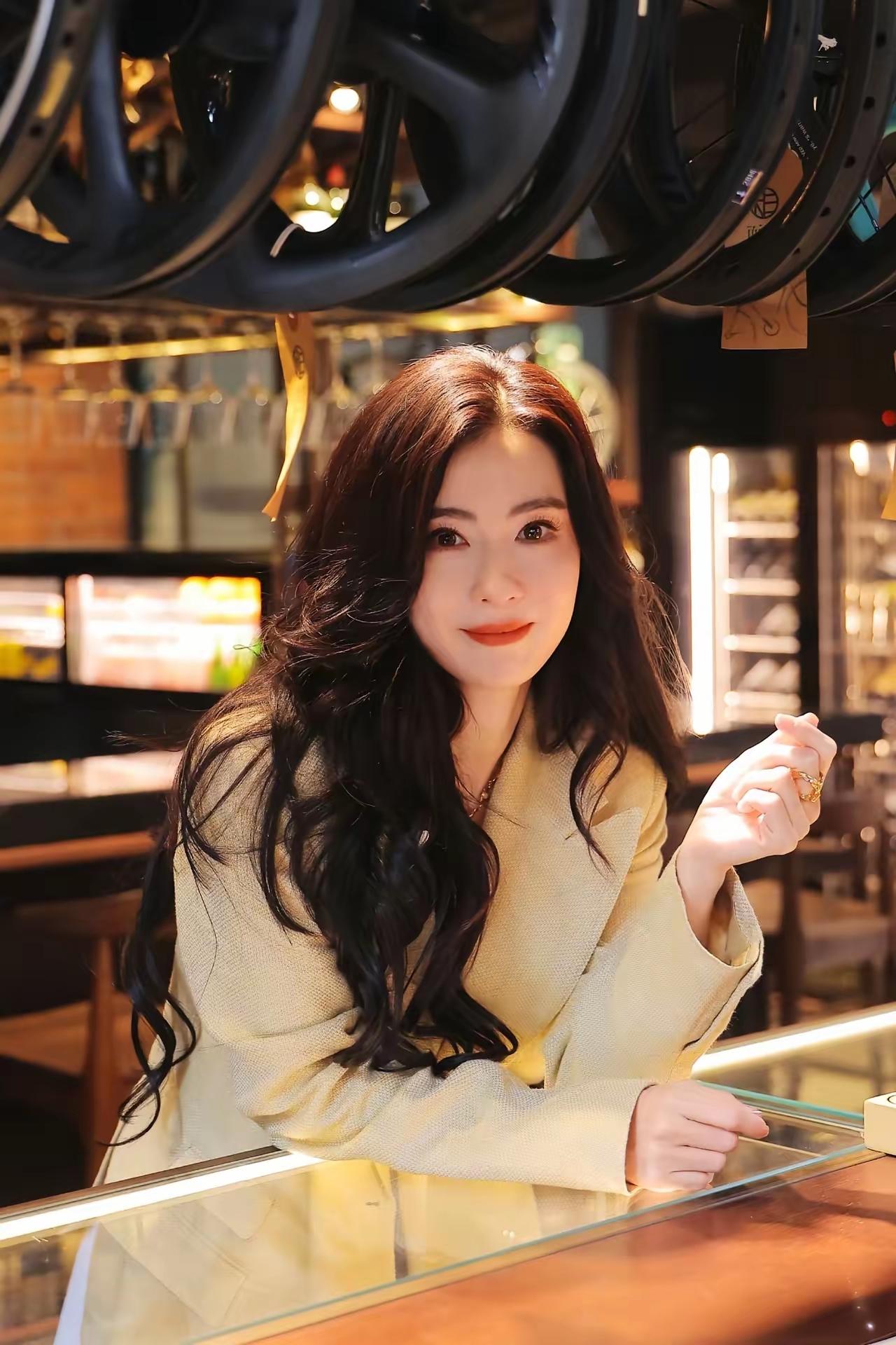 人的一生，主要做好以下三件事。自我成长不断学习知识、提升技能、塑造品格，