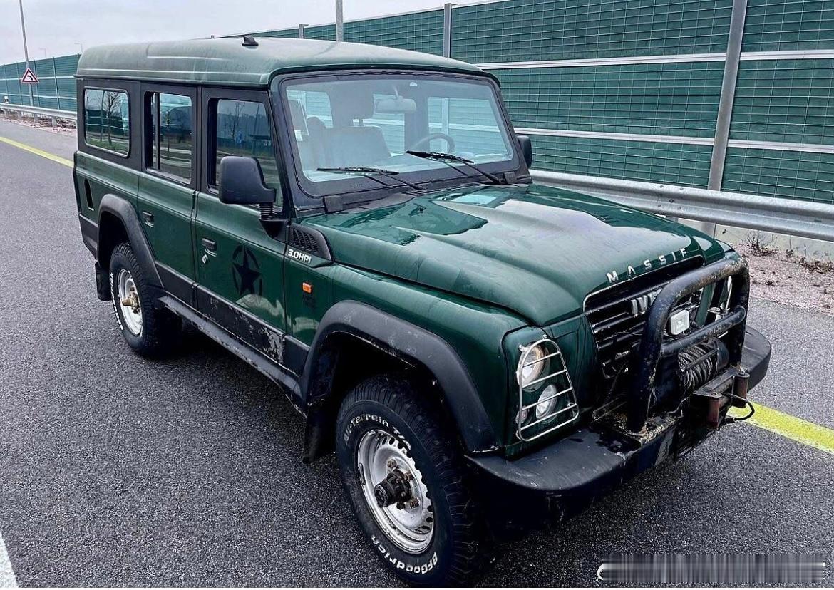 一款几乎没有人提及过的硬派越野车，IvecoMassif（依维柯马西夫），I