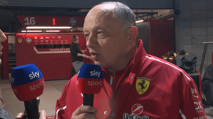 瓦塞尔: 勒克莱尔比皮亚和安东内利都快, 却被一直挡在身后