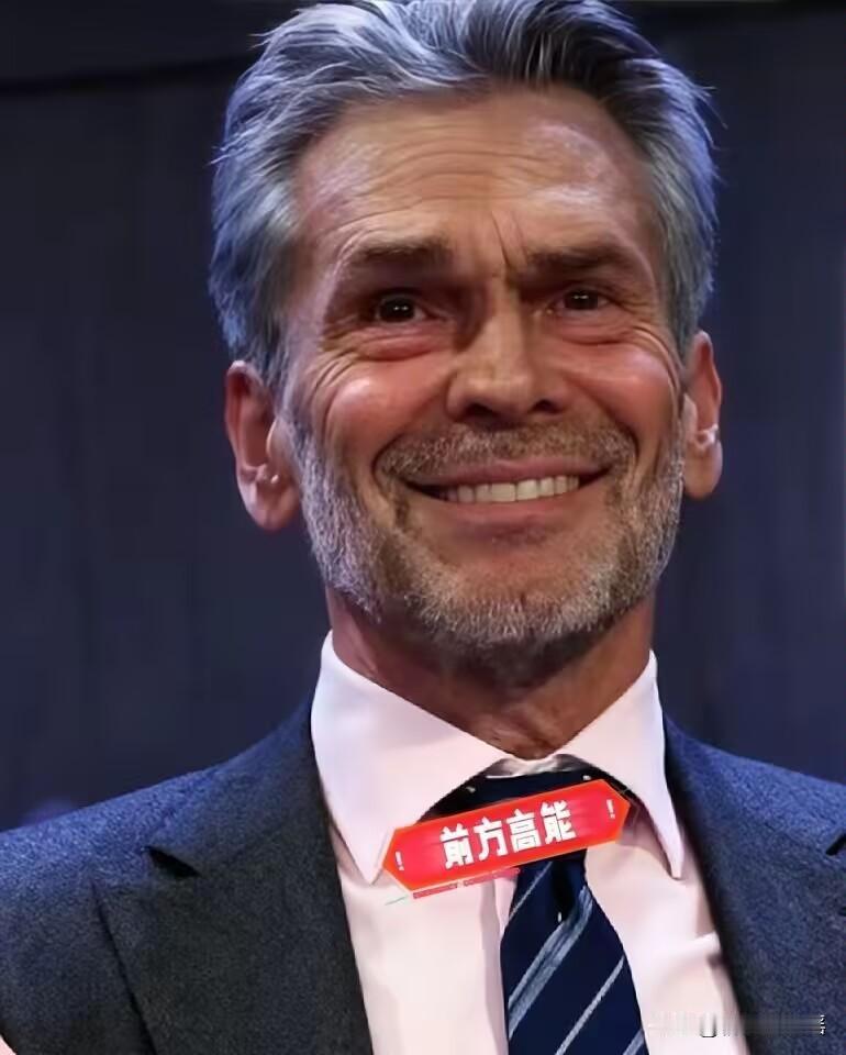 荷兰支持美国购买格陵兰岛俄罗斯卫星通讯社1月12日报道，荷兰外交大臣戴维∙