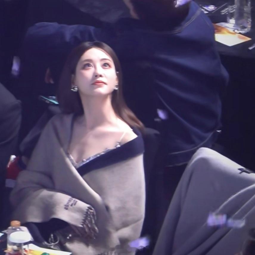 祝绪丹你一定要幸福快乐✨️