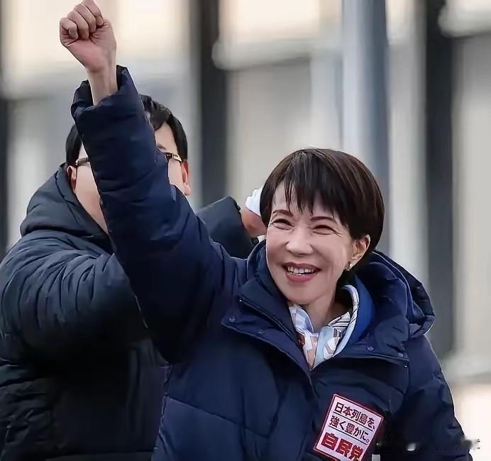 高市早苗大胜，日本股市暴涨，所到之处欢声雷动，为二战后罕见，有公知感叹：为什么你