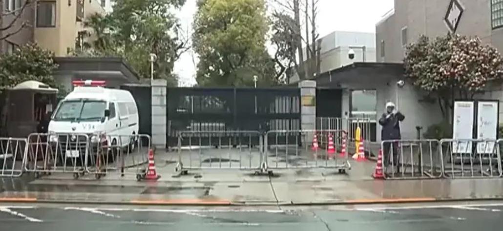 日本网友细思极恐：中国这份克制太罕见了，按《维也纳公约》本可引渡回中国一名日