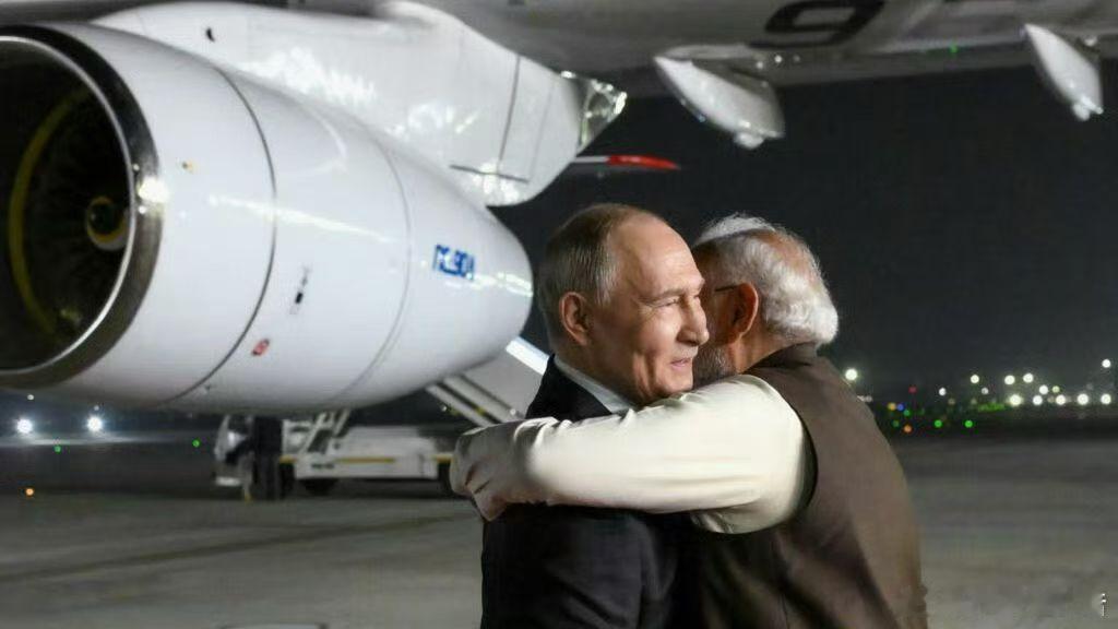 秃子把压箱底的干货通通送给了印度穆迪，比如核潜艇技术，小型核反应堆模块，核聚变等