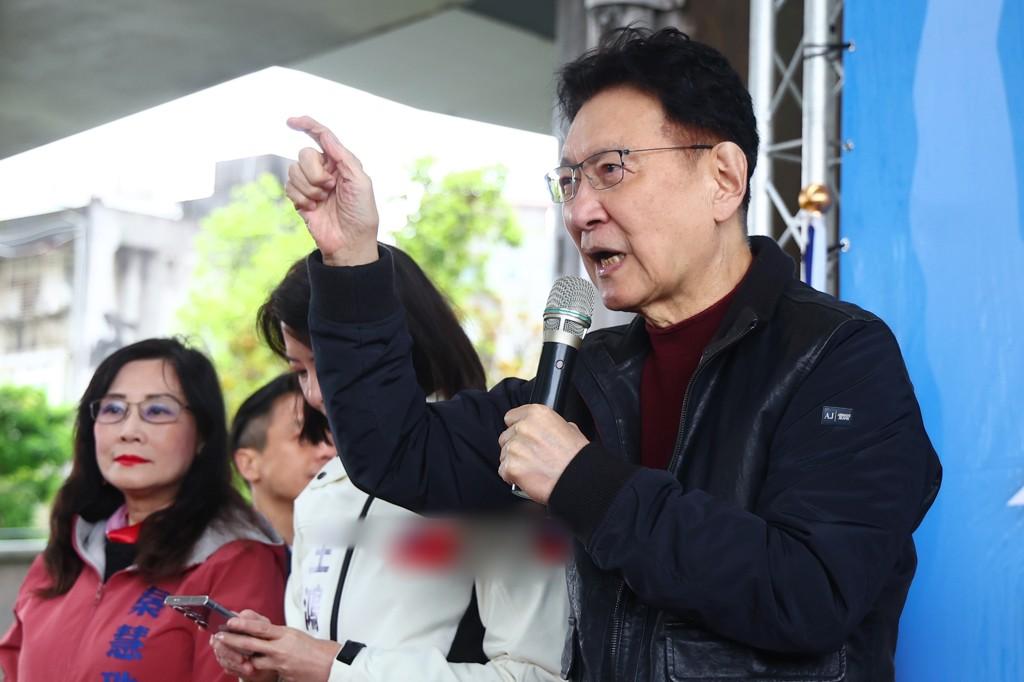赵少康叫嚣：不信台湾技术赢不过大陆大疆 今天，台湾资深媒体人赵少康指出，在各