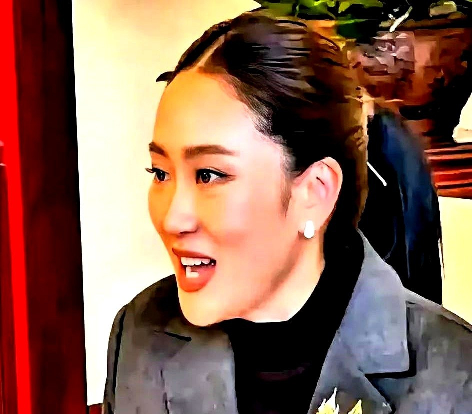 佩通坦录音门背后真相：笑里藏刀？佩通坦笑眯眯，洪森却要爆