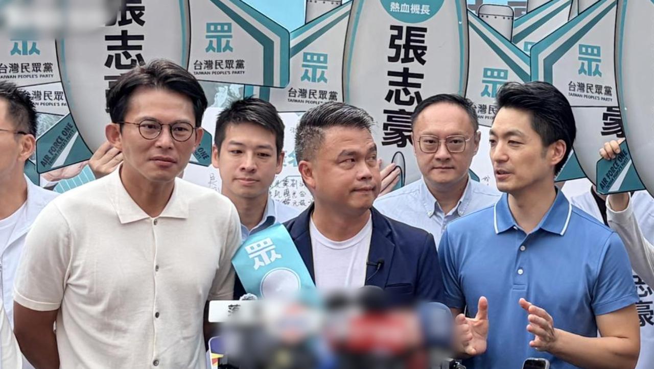 蓝白竹北破局后，蒋万安台北出手为白营议员站台前段时间，国民党台北市党部才祭出