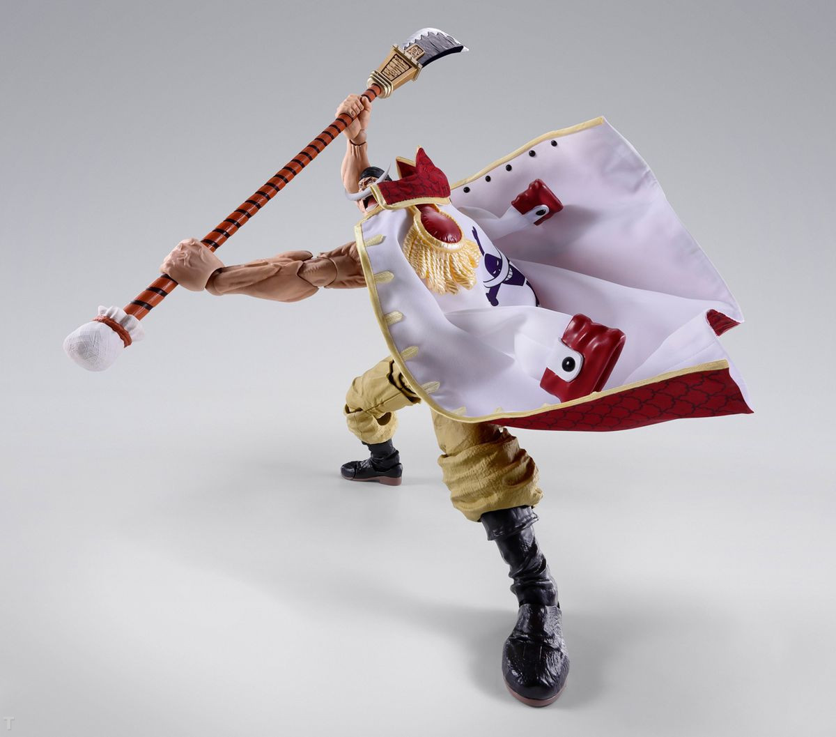 海贼王周边S.H.Figuarts「爱德华·纽盖特（白胡子）－马林梵多顶上决战