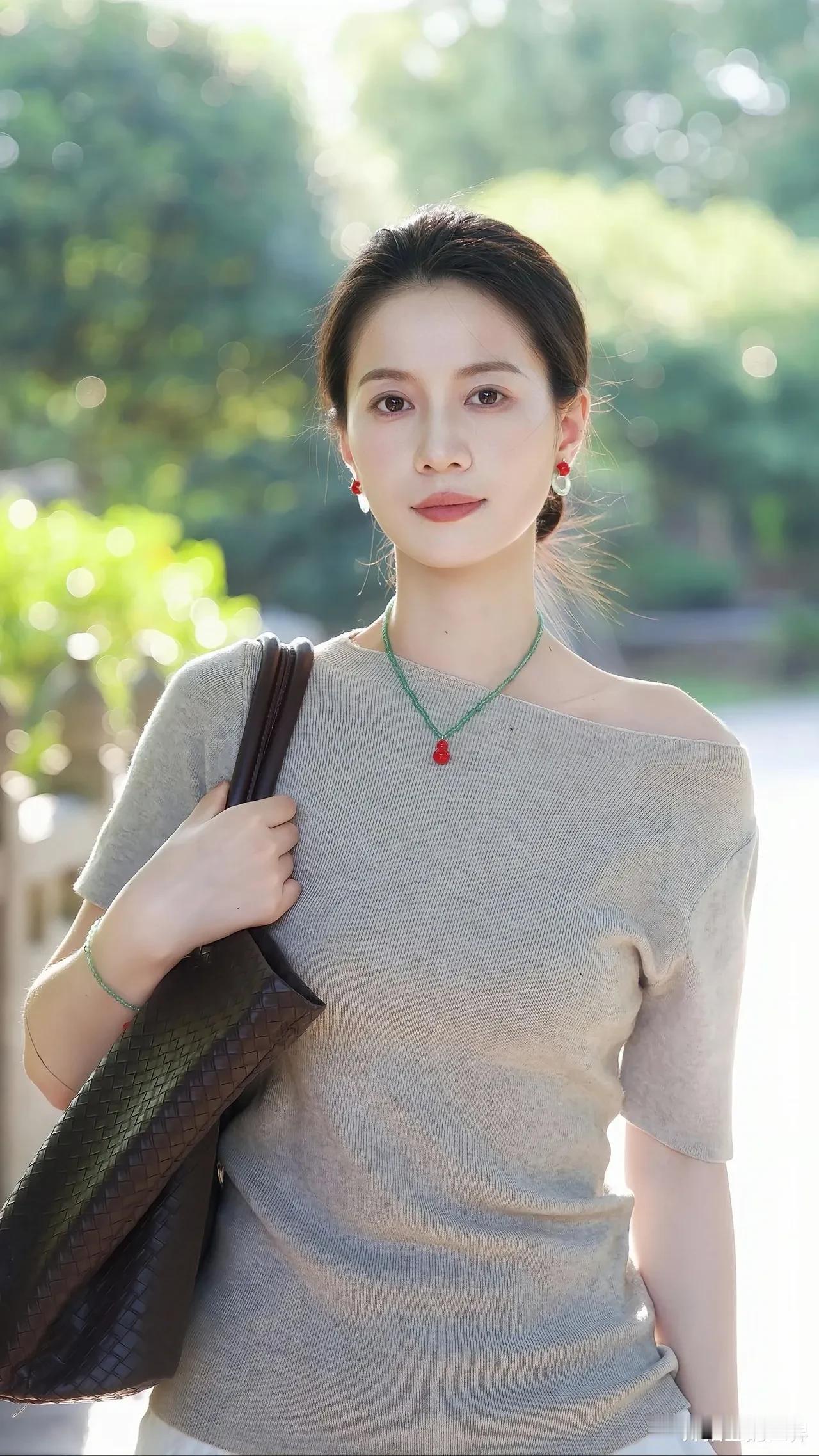 来了不想走的城市——眉山东坡区。美景、美食、文化，遇见东坡，遇见美好。遇