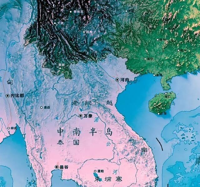 中南半岛的重要性常常被人忽视。中南半岛体量太大了，地理位置太重要了，对我们制约作