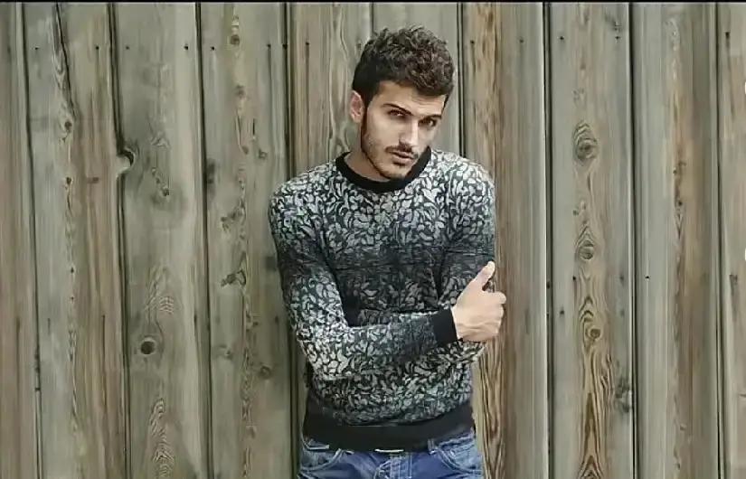 五届冠军？一次真东欧模特罗兰多在中国混了12年，头衔缩水成一次中国区冠军，