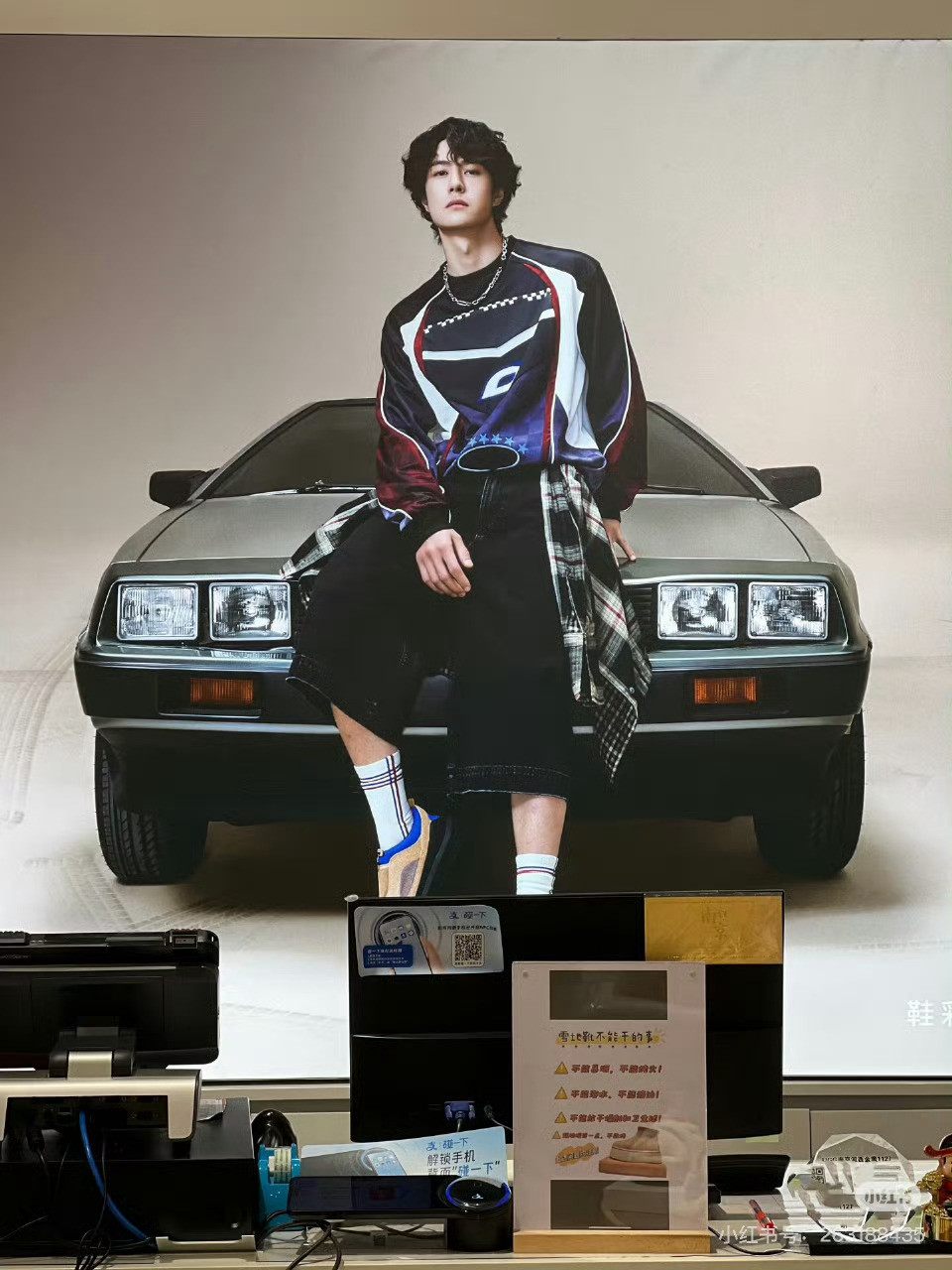 ugg全球代言人王一博我去王一博ugg最新物料，太太帅了吧