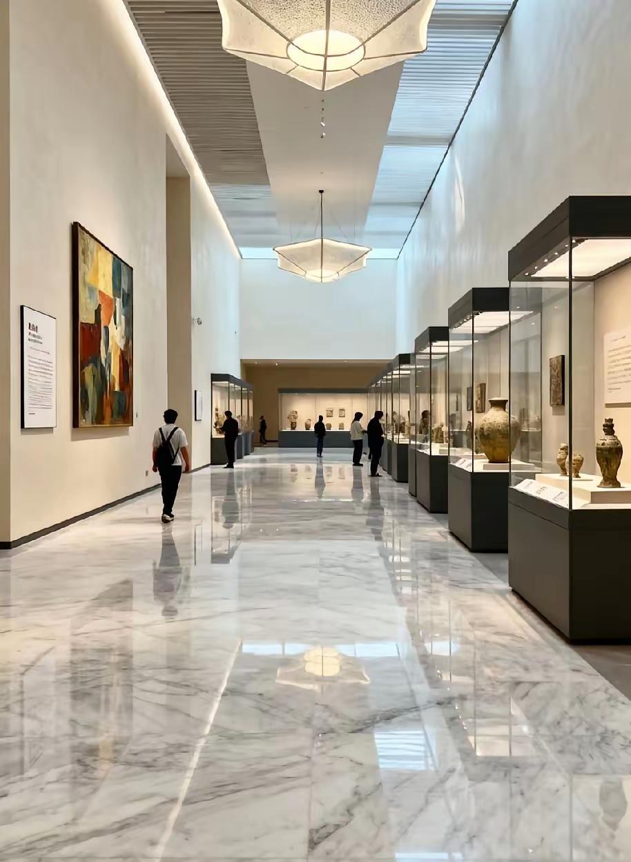 今天的文博圈有点炸裂，北京一位低调的大藏家突然对外宣布暂停向故宫的后续捐赠，还要