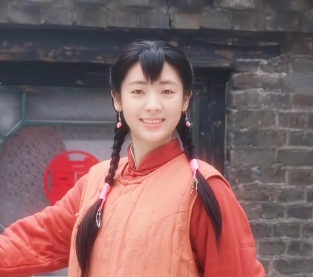 邢菲可能也没想到，演了这么部女主角一点水花没有，一部配角戏，直接爆了。苏苏的