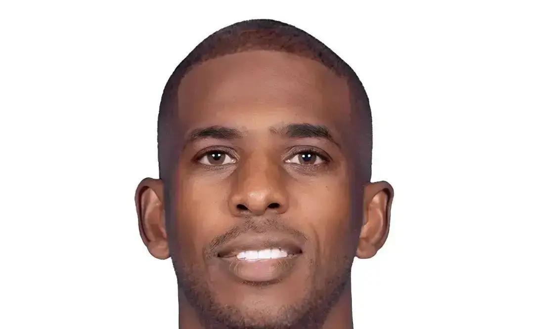 别再说保罗老了。勇士签他，根本不是找一个老将，而是偷走了一个新的进攻系统。