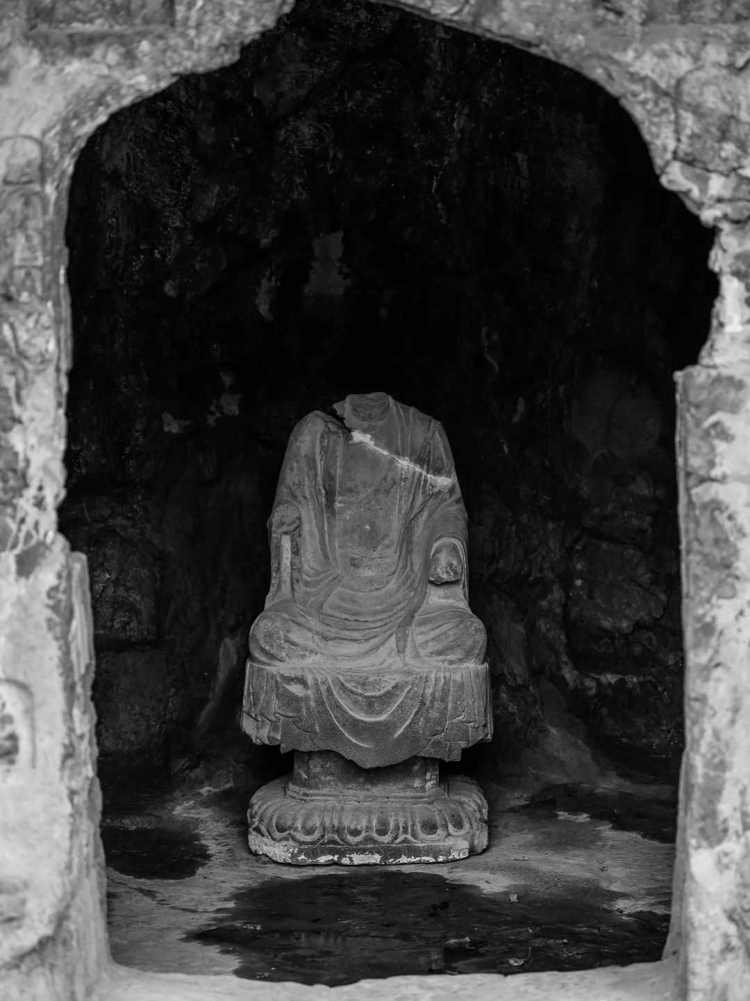 龙门石窟为什么破坏如此严重