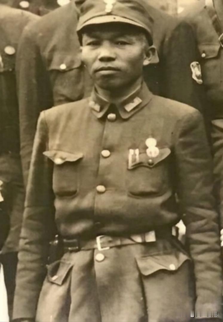 国民革命军66军中将军长叶肇一张罕见照片！南京保卫战，66军是唯一从正面突围