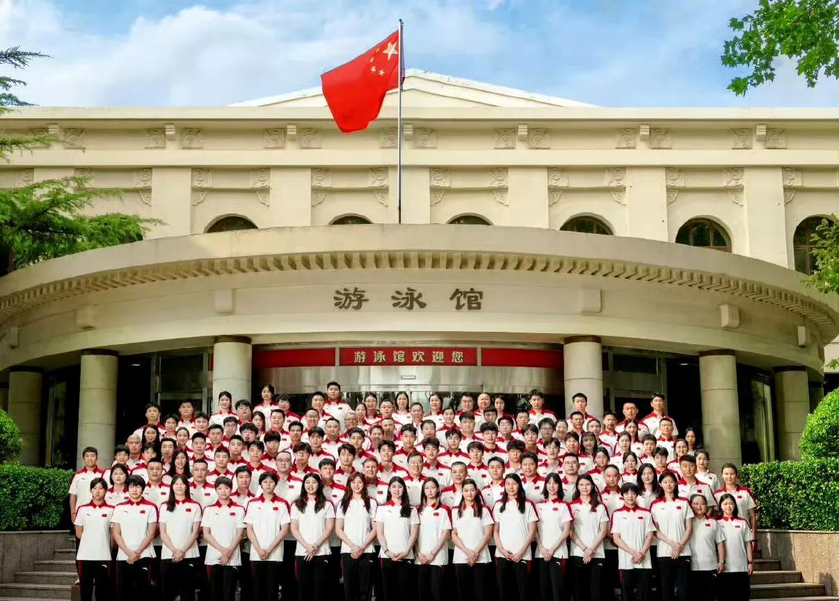 中国游泳队梯队建设比国乒好多了！汪顺31岁，已经第八次出征世锦赛，虽然汪顺一人