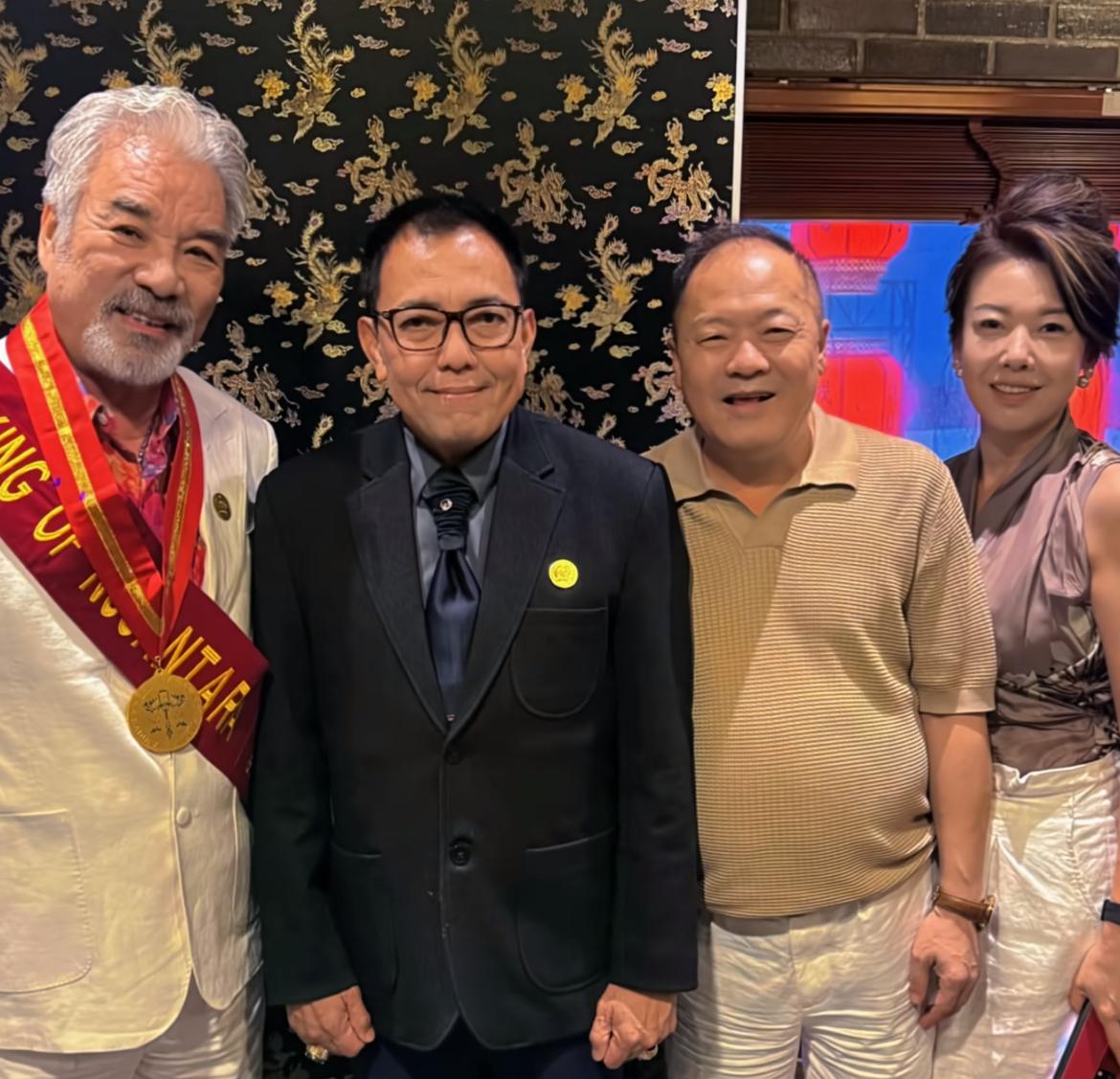 北京“老炮儿”闫老板这次也只能当小弟！前往马来西亚参加北京“伍锁哥”受封拿督，