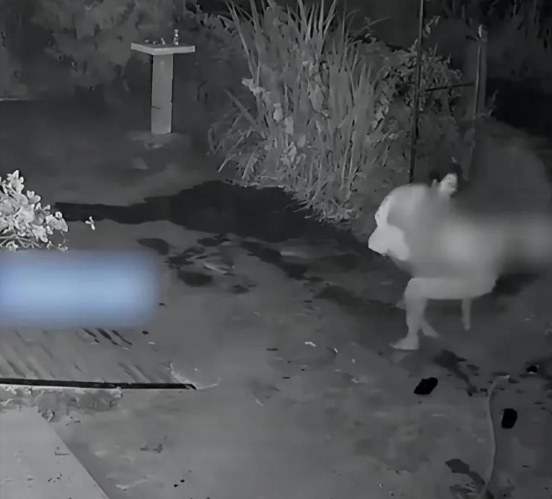 王大哥的妻子真是不应该呀！山东大货车司机王大哥，常年在外忙，之前自己回家妻子又