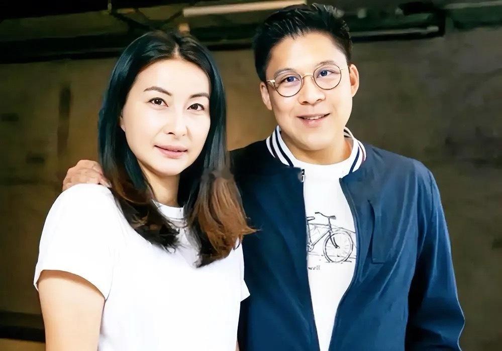 霍启刚用实际行动告诉了所有人，什么才叫真正的豪门！论财富，李嘉诚家族公开的财富值