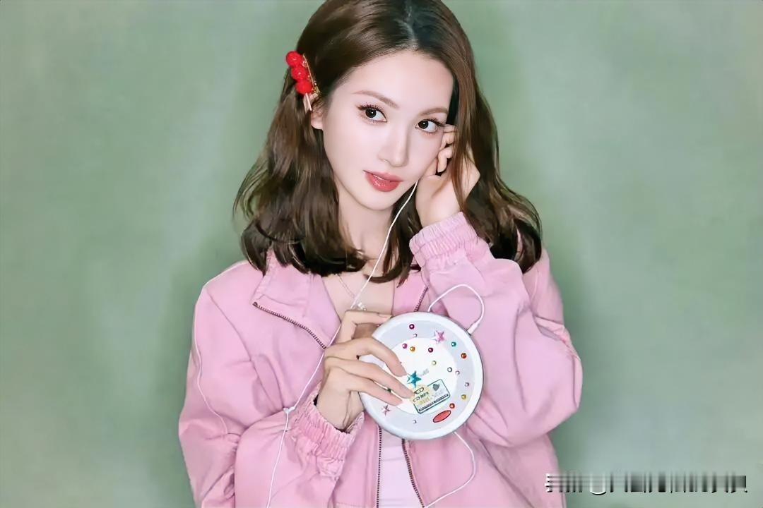 金晨肇事逃逸的原因，已经越传越离谱了！大部分都猜她应该是酒驾了，不然没理由在