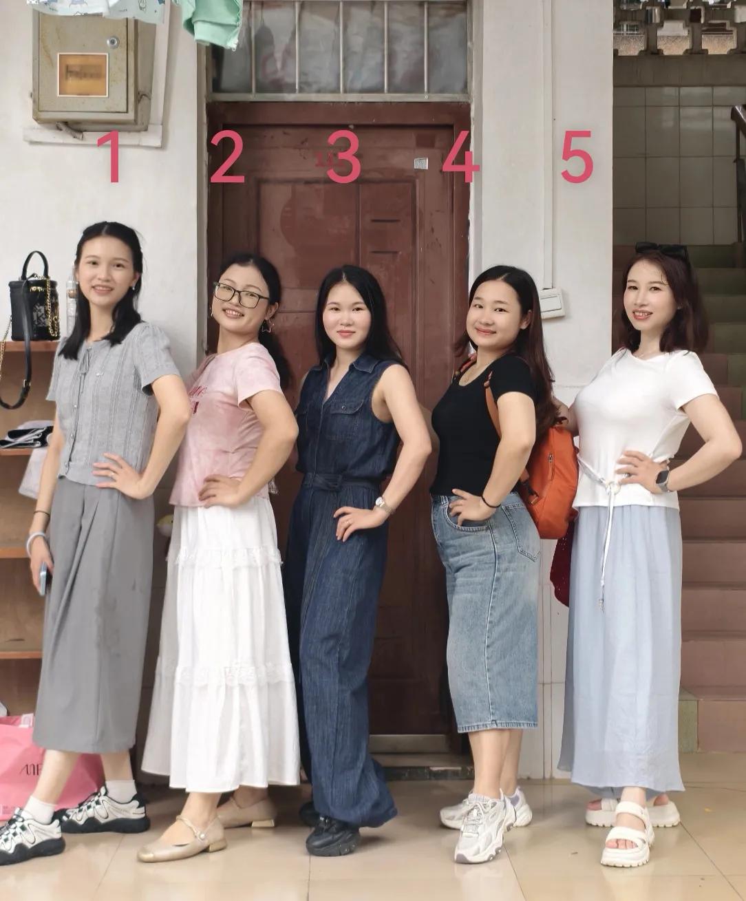 彩礼都是1.8万，还陪嫁3.8万，你会选谁？